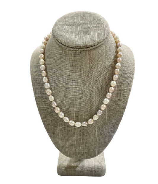 FWP WHITE/PINK PEARL NECKLACE 18"