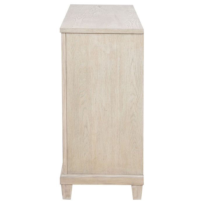 Wedner - 6 Drawer Dresser - Oak