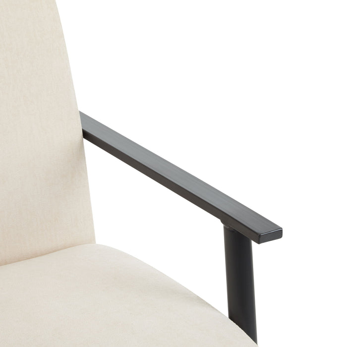 Modern Lounge Chair With Polyester Upholstery