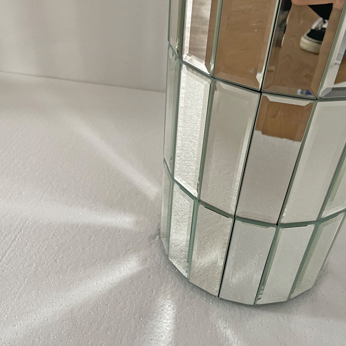 Round Floor Vase For Home & Office Decor