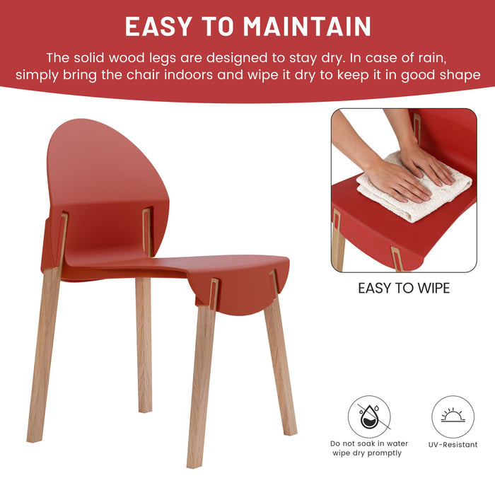 4 Piece Set Of Single Chairs With A Design Combining Modern And Traditional Elements