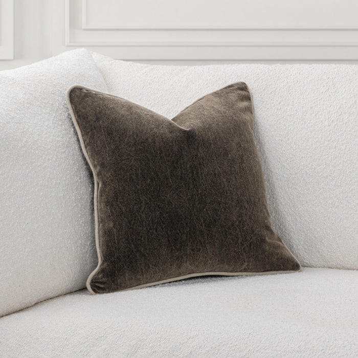 Heirloom Velvet - SLD Pillow
