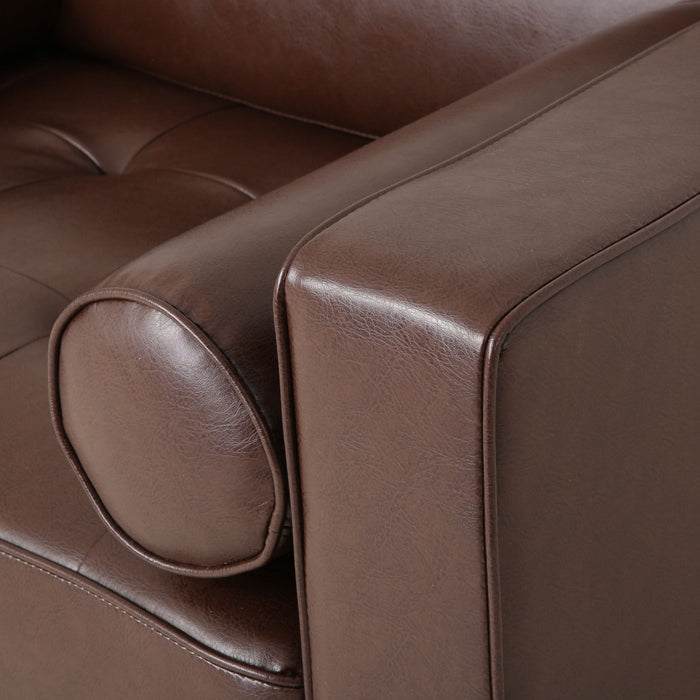 Sophisticated Club Chair With Relaxing Comfor