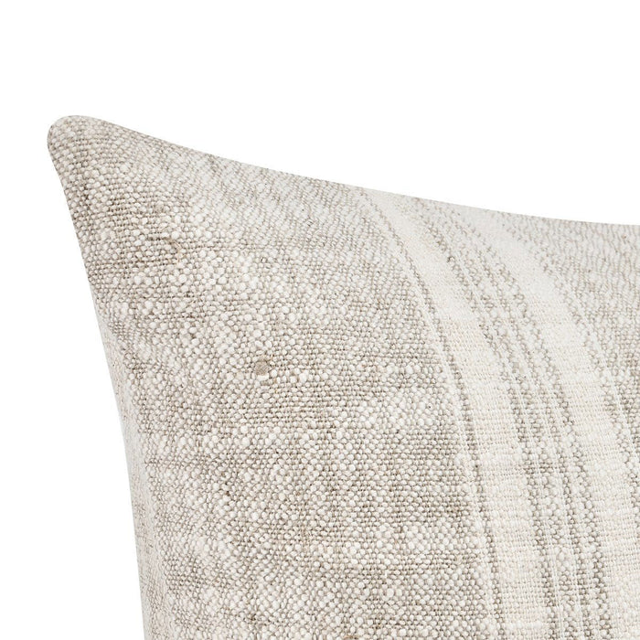 Timeless - Ria Pillow
