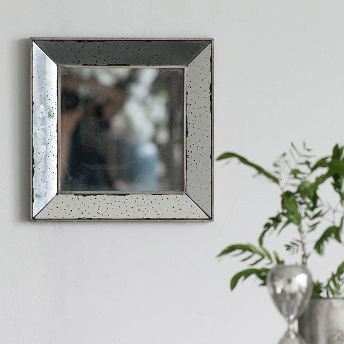 Distressed Accent Mirror, Traditional Style Framed Wall Mirror For Living Room