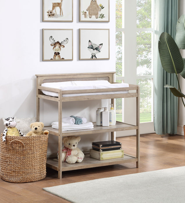 son - Changing Table