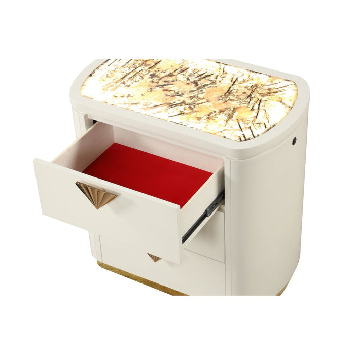 La Pierre - 3 Drawer Nightstand - Beige