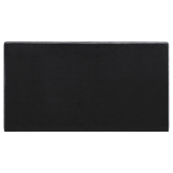 Weselyn - Platform Bed