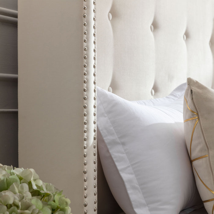 Peyton - Upholstered Bed With 54" High Headboard, Traditional Hand Buttoned Tufting