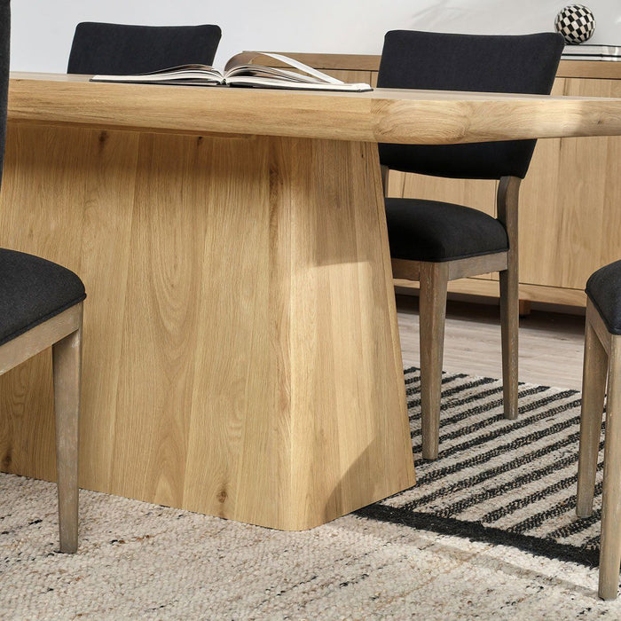 Orlando - Dining Table