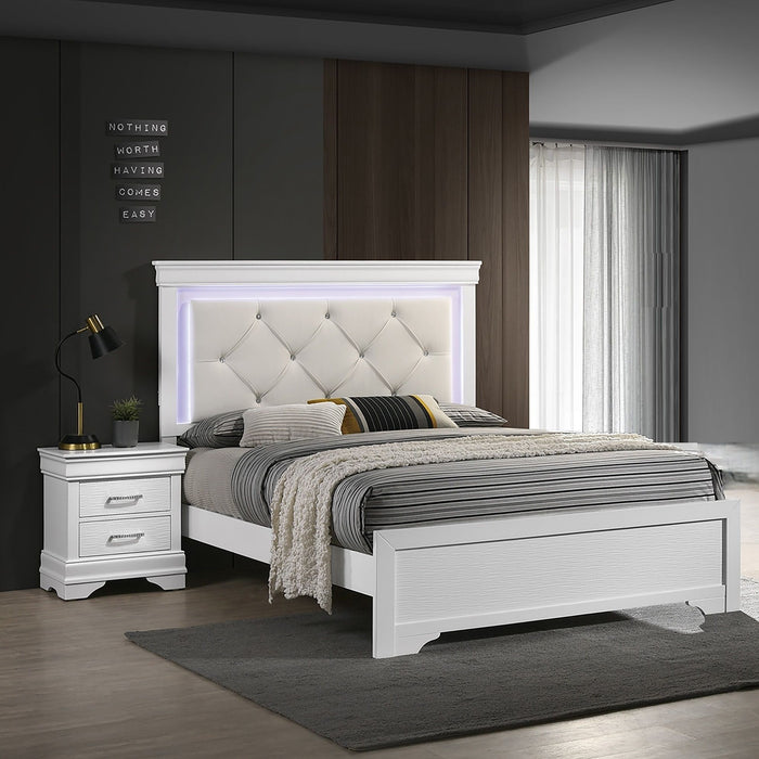3 Piece Bedroom Set With LED Lighting, 2 Nightstands