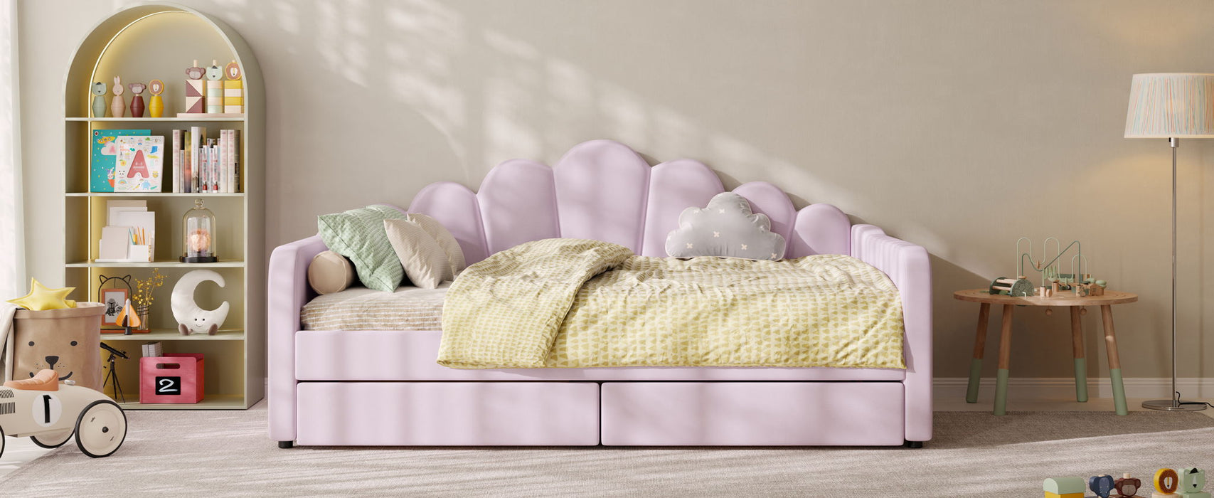 Shell Shaped Upholstered Daybed Frame With Slats