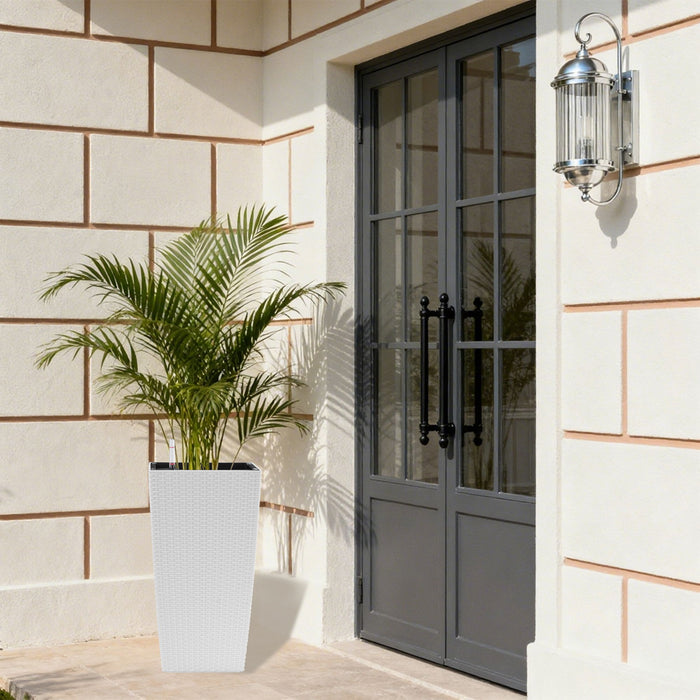 Indoor Outdoor Planter With Automatic Watering System