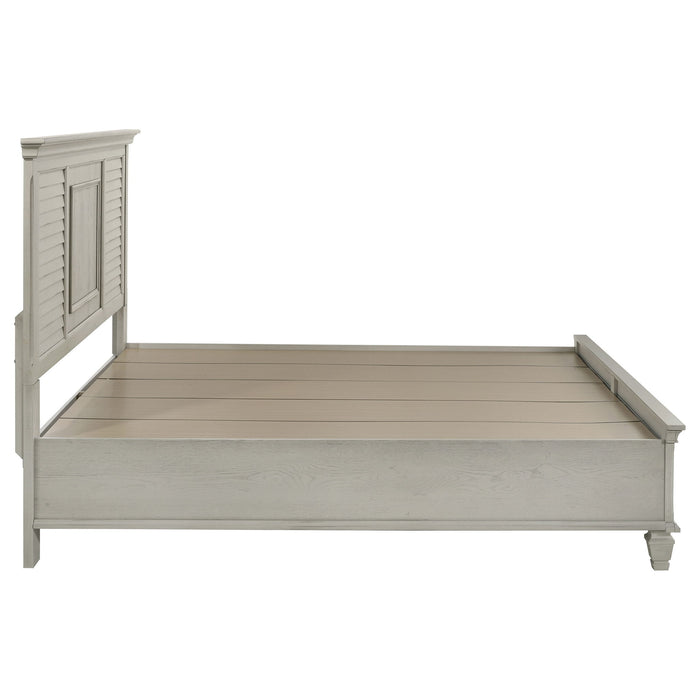 Capistrano - Eastern King Bed With 2 Drawers - White