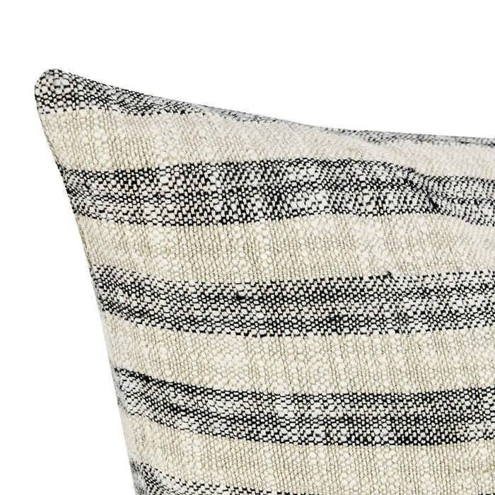 Linna - 24" x 24" Pillow - Natural / Black