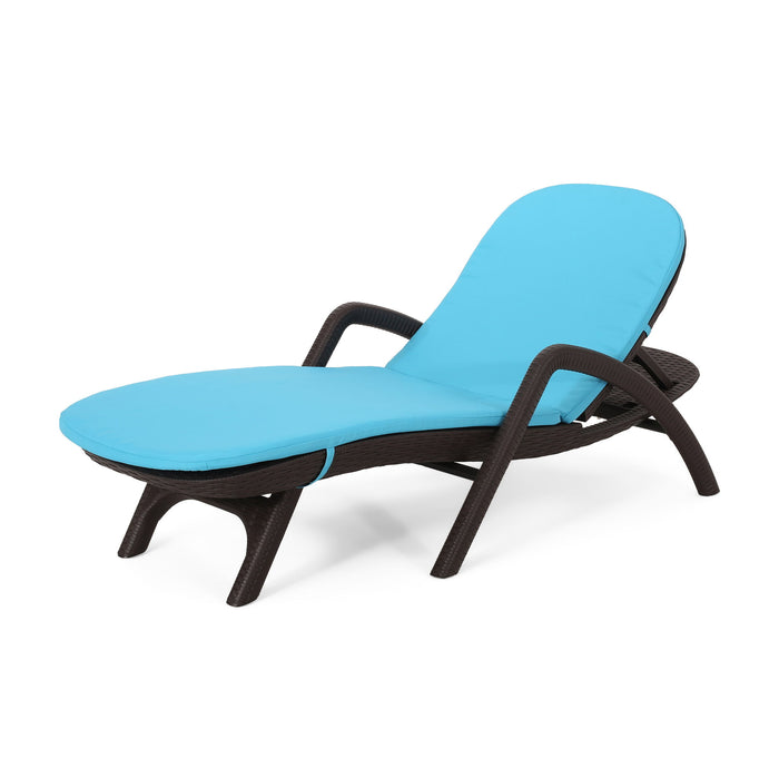 Mikael - Chaise Lounge With Cushion