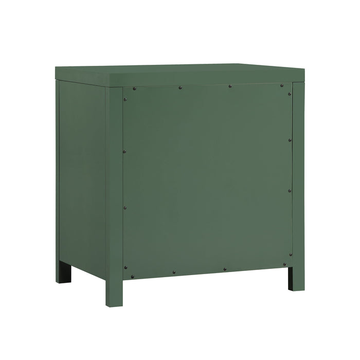 Nevarre - 3 Drawer Nightstand