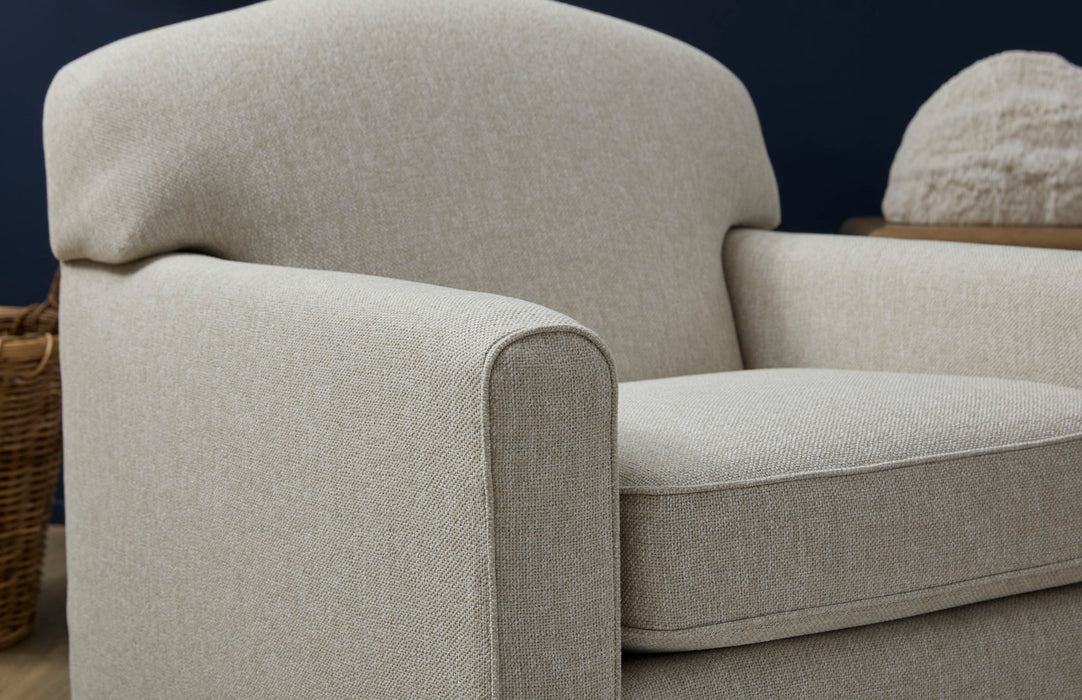 Aggie - Chair