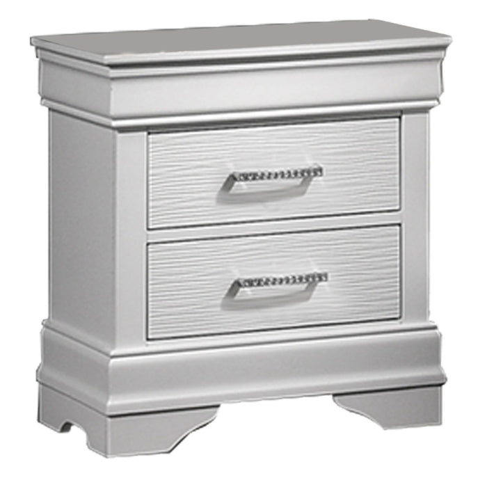3 Piece Bedroom Set With LED Lighting, 2 Nightstands