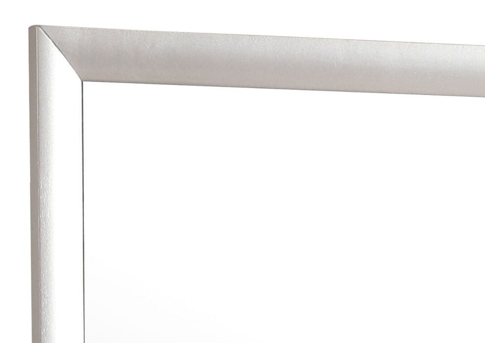 Modern Design Mirror