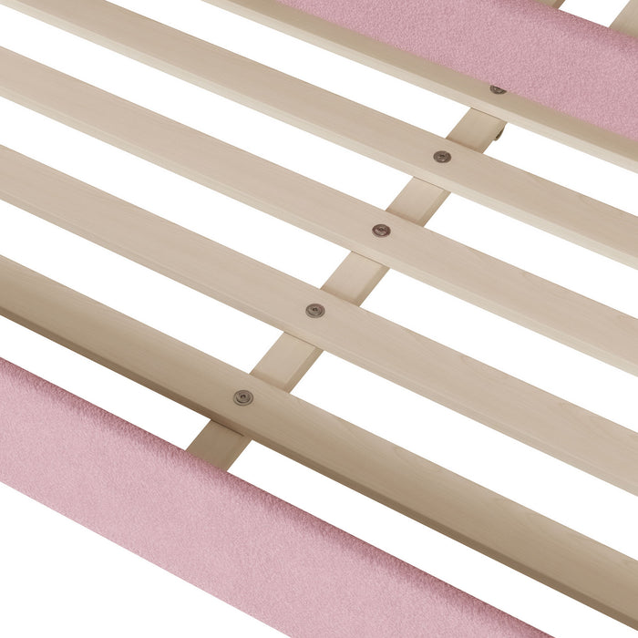 Upholstered Daybed With Light And Trundle