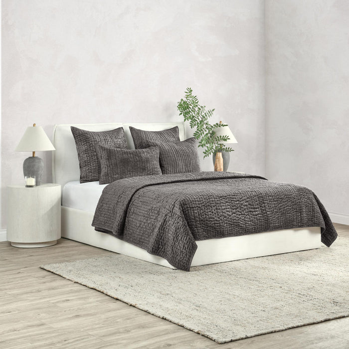 Bari - Velvet Sham - Desert