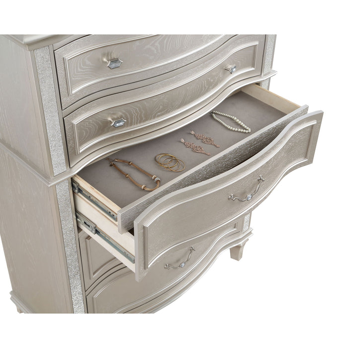 Katerina - 5 Drawer Chest With Hidden Drawer - Oak
