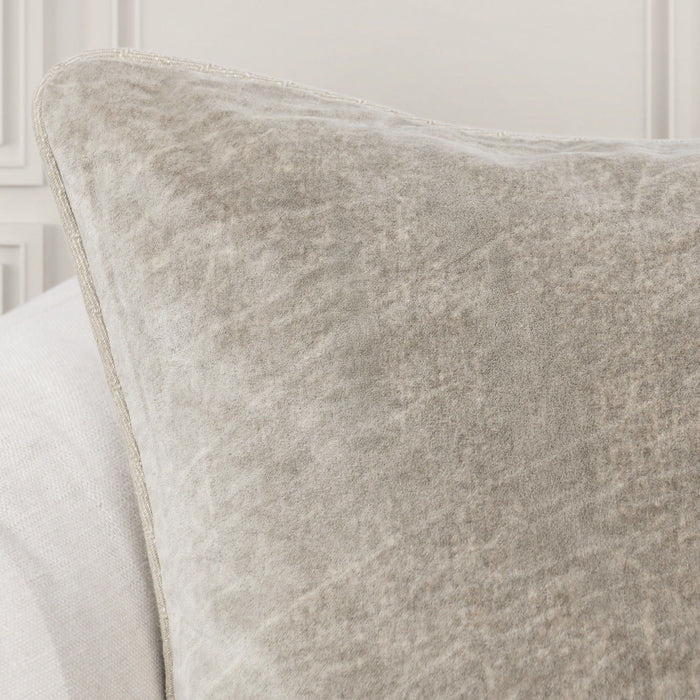 Heirloom Velvet - SLD Pillow - Silver