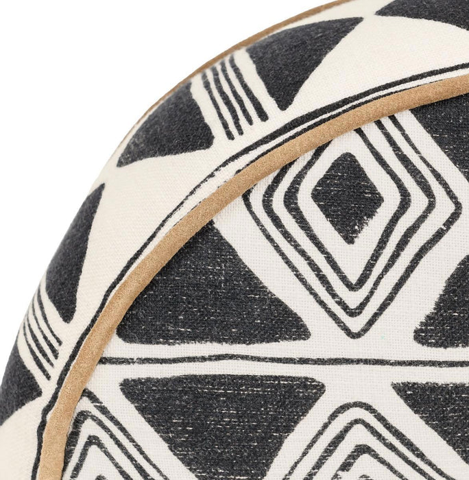 Nubia - 18" Round Pillow - Black / White