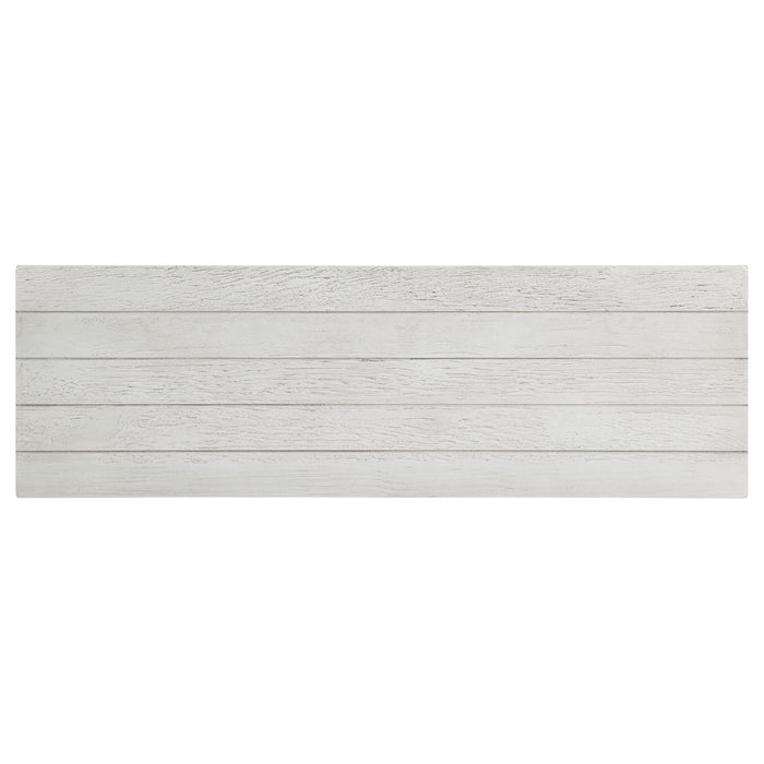 Castleton - Table
