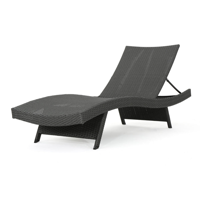 Salem - Chaise Lounge