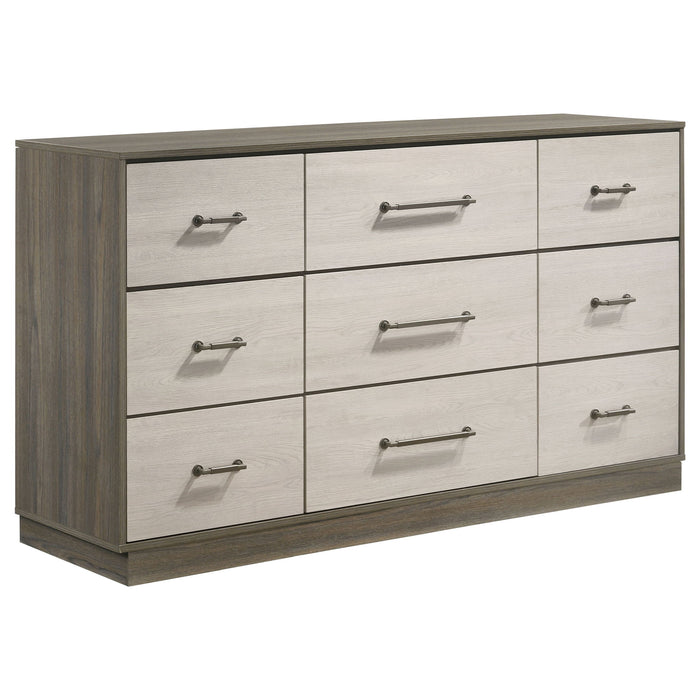 Edmondson - 9 Drawer Dresser With Hidden Jewelry Tray - Natural / Gray