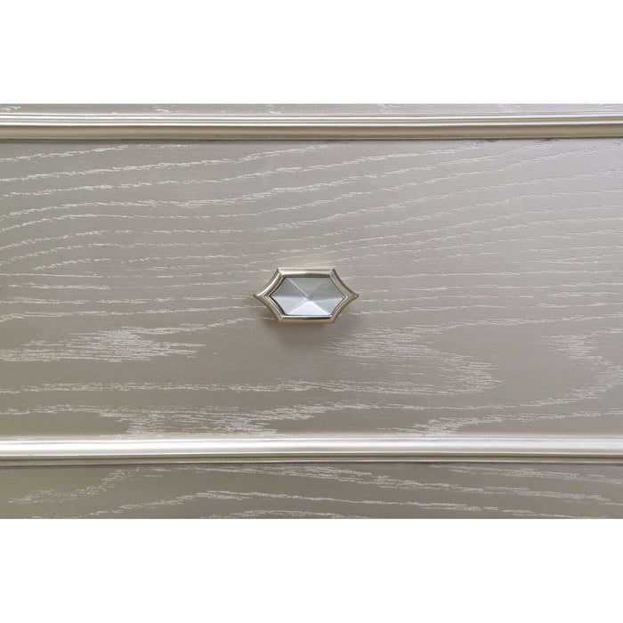 Evangeline - 3 Drawer Nightstand - Oak