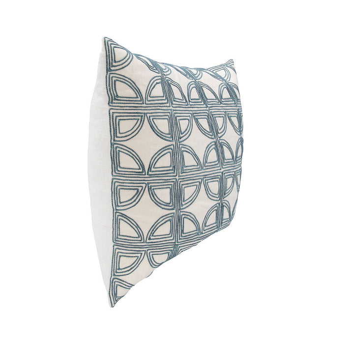 Elea - 22" x 22" Pillow