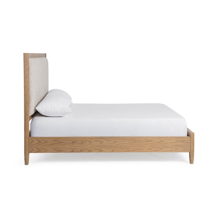 Alisen - Upholstered Bed