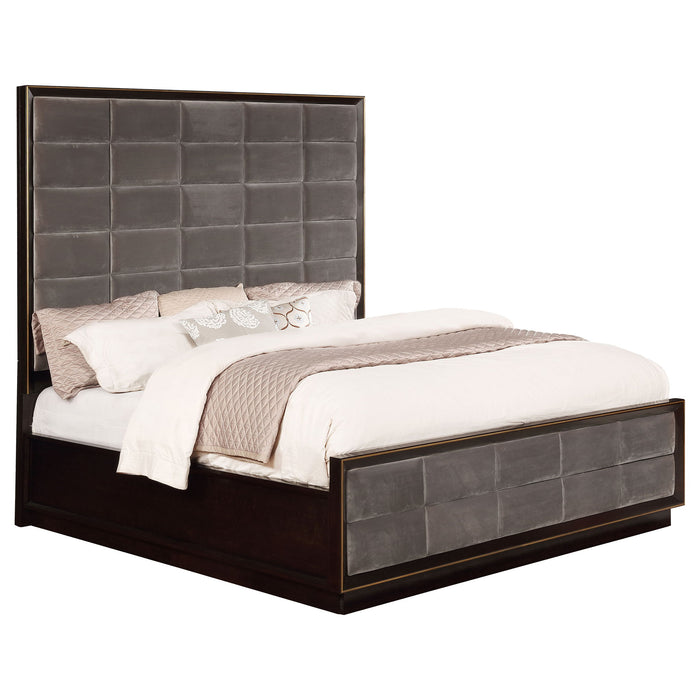 Drea - Panel Bed