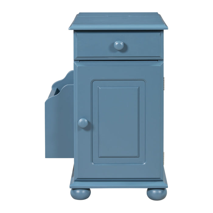 Vintage Flip Top Side Table With USB Ports