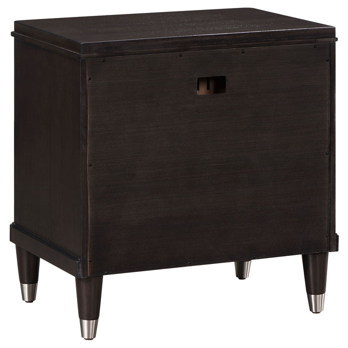 Niguel - 2 Drawer Nightstand With Felt Lined Top Drawer - Brown
