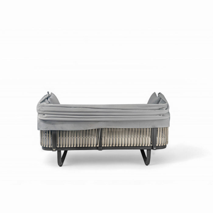 Outdoor Patio Rattan Daybed With Detachable Pillows
