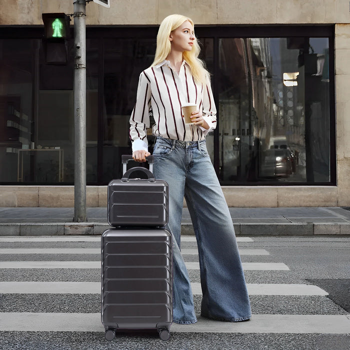 Spinner Luggage Set With Combination Lock