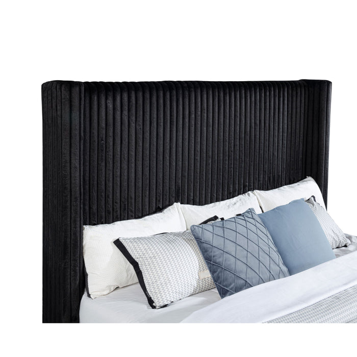 Lyman - Eastern King Wingback TV Bed With Integrated TV Lift And Power Strip - Black