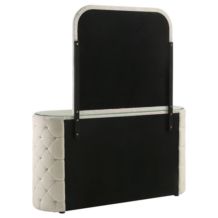 Santiago - 6 Drawer Dresser With Mirror - Ivory