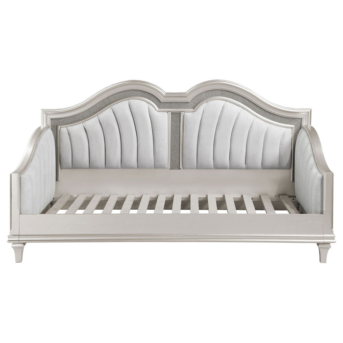Aurelia - Twin Daybed With Trim Upholstery - Oak
