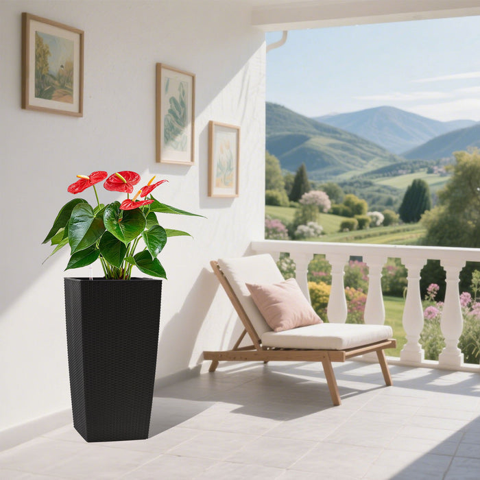 Indoor Outdoor Planter With Automatic Watering System