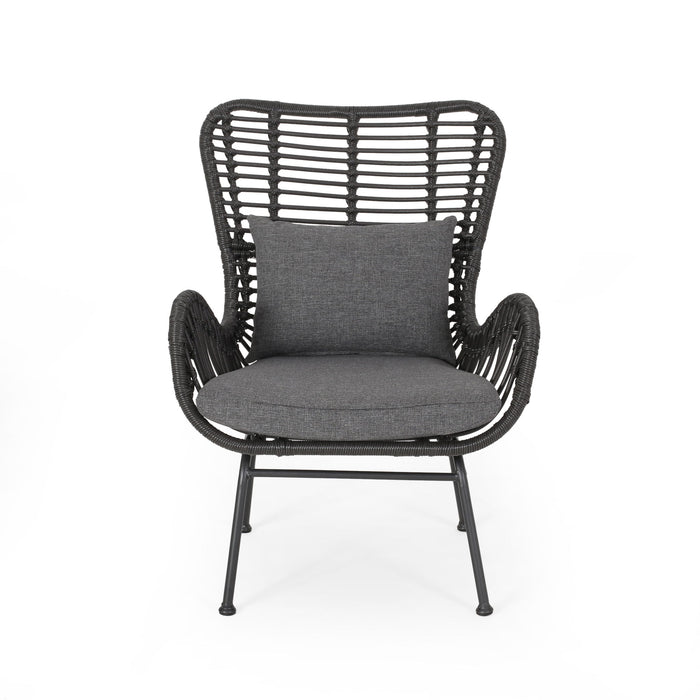 Modern Aesthetic Outdoor Rattan Accent Chair With Metal Legs
