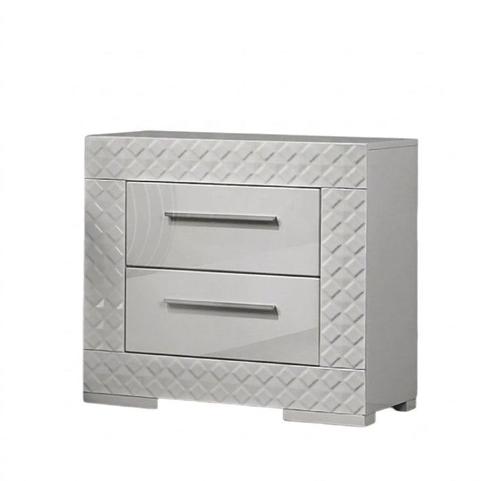 Nightstand With Bar Handle - White