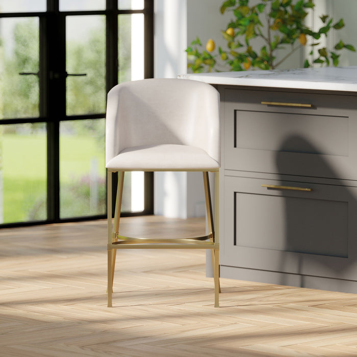 Stool With Elegant Modern Design