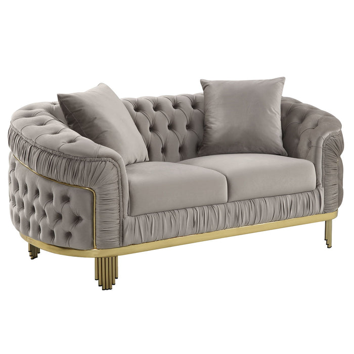 Vanessa - Loveseat