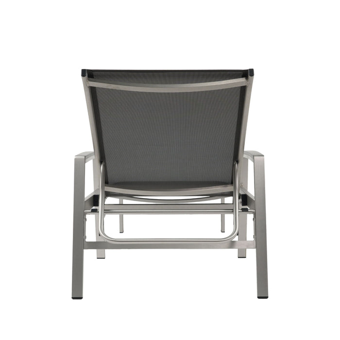Oaxton - Chaise Lounge