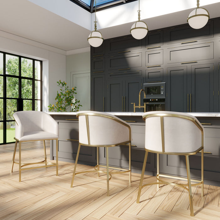 Stool With Elegant Modern Design